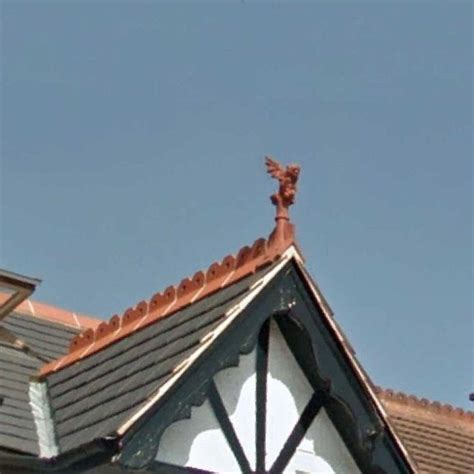 victorian house metal trim on top of roof|victorian finials.